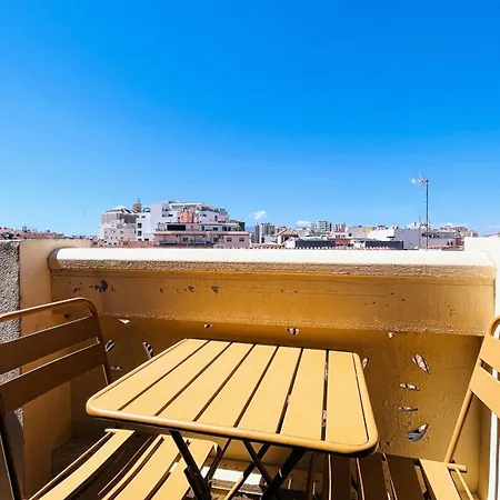 Apartament Homely Felix Saenz Malaguese *